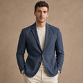 Dunkelblauer Blazer mit Kreidestreifen und aufgesetzten Taschen