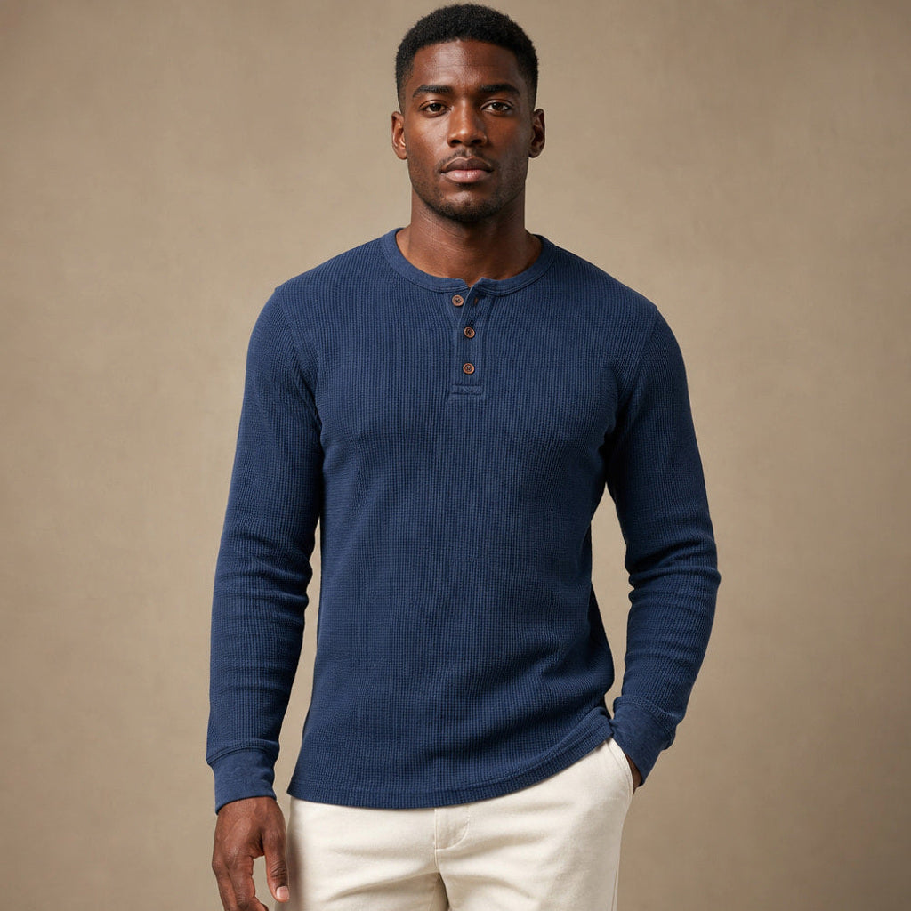 Brimax | Henley Waffelstrick Langarm in Blau – Premium Editorial