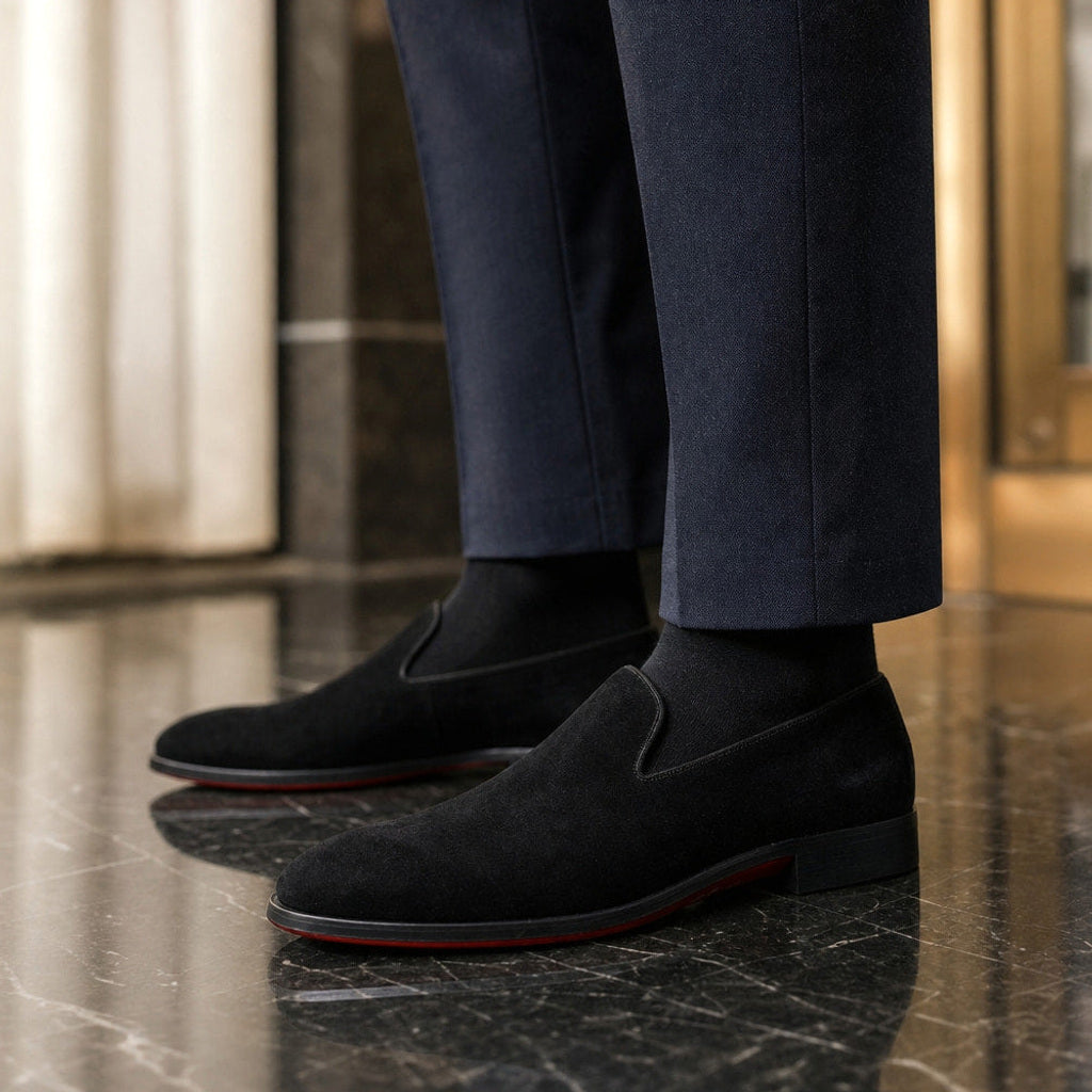 Camex | Loafer Wildleder Slip-On Schwarz – Gestyltes Editorial-Foto