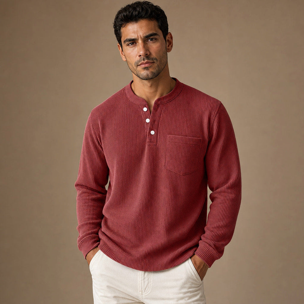 Evander | Henley Waffelstrick Langarm in Rot – Premium Editorial