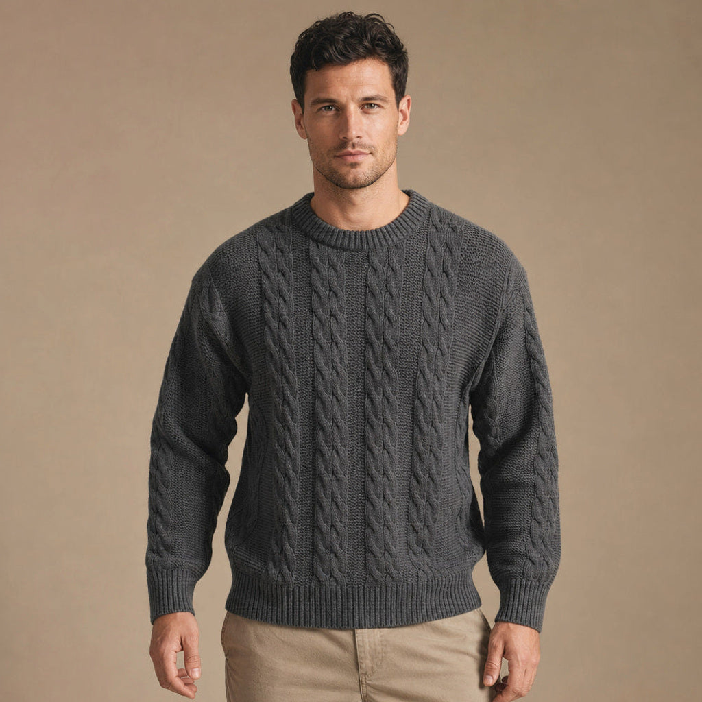 Guntram | Zopfstrick-Pullover Grobstrick in Graphitgrau – Premium Editorial