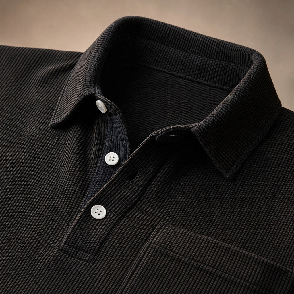 Halvern | Poloshirt Langarm Ripp-Struktur Schwarz – Stoff- und Detailaufnahme