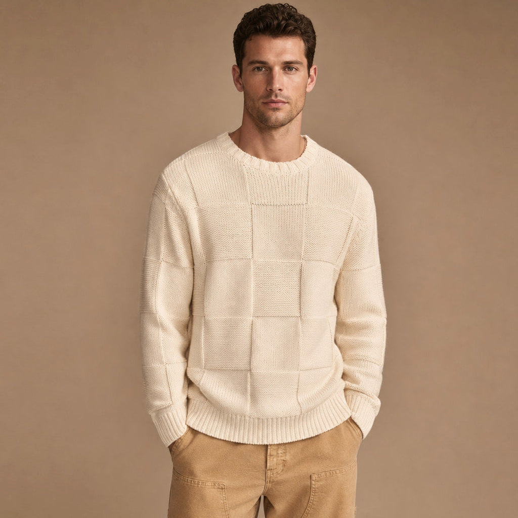 Joost | Strickpullover über Hemd in Creme – Premium Editorial