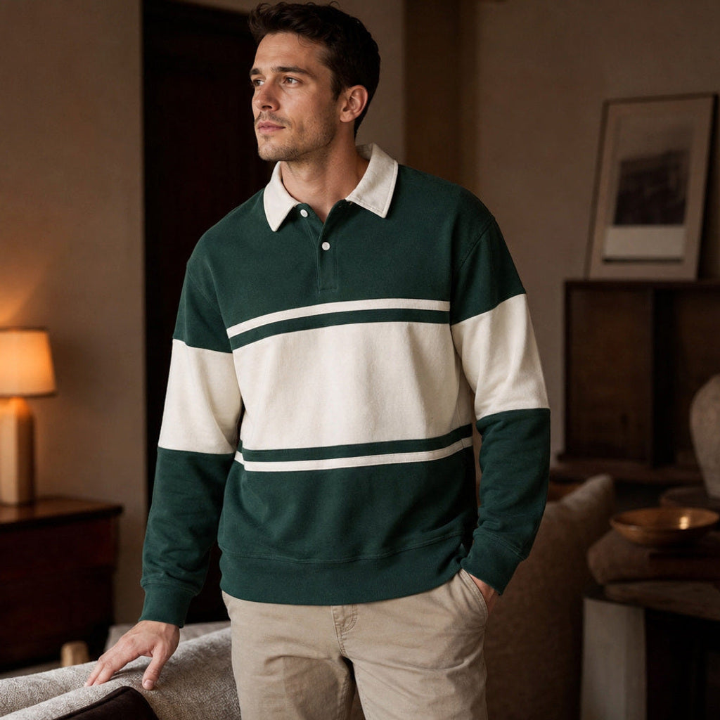 Marlowe | Strick-Poloshirt Langarm Baumwolle Dunkelgrün – Gestyltes Editorial-Foto