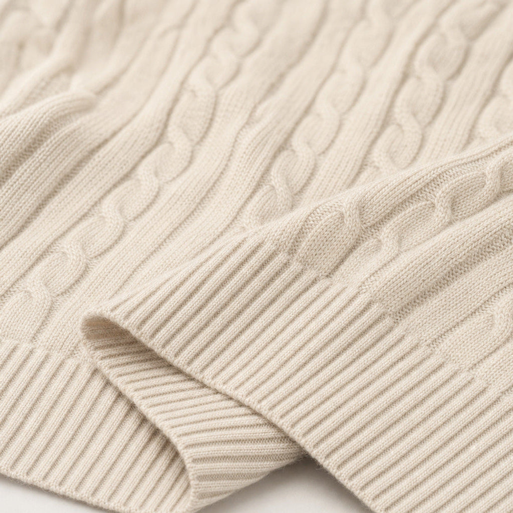 Meino | Zopfstrickpullover Wollmischung 450 g Champagnerbeige – Stoff- und Detailaufnahme