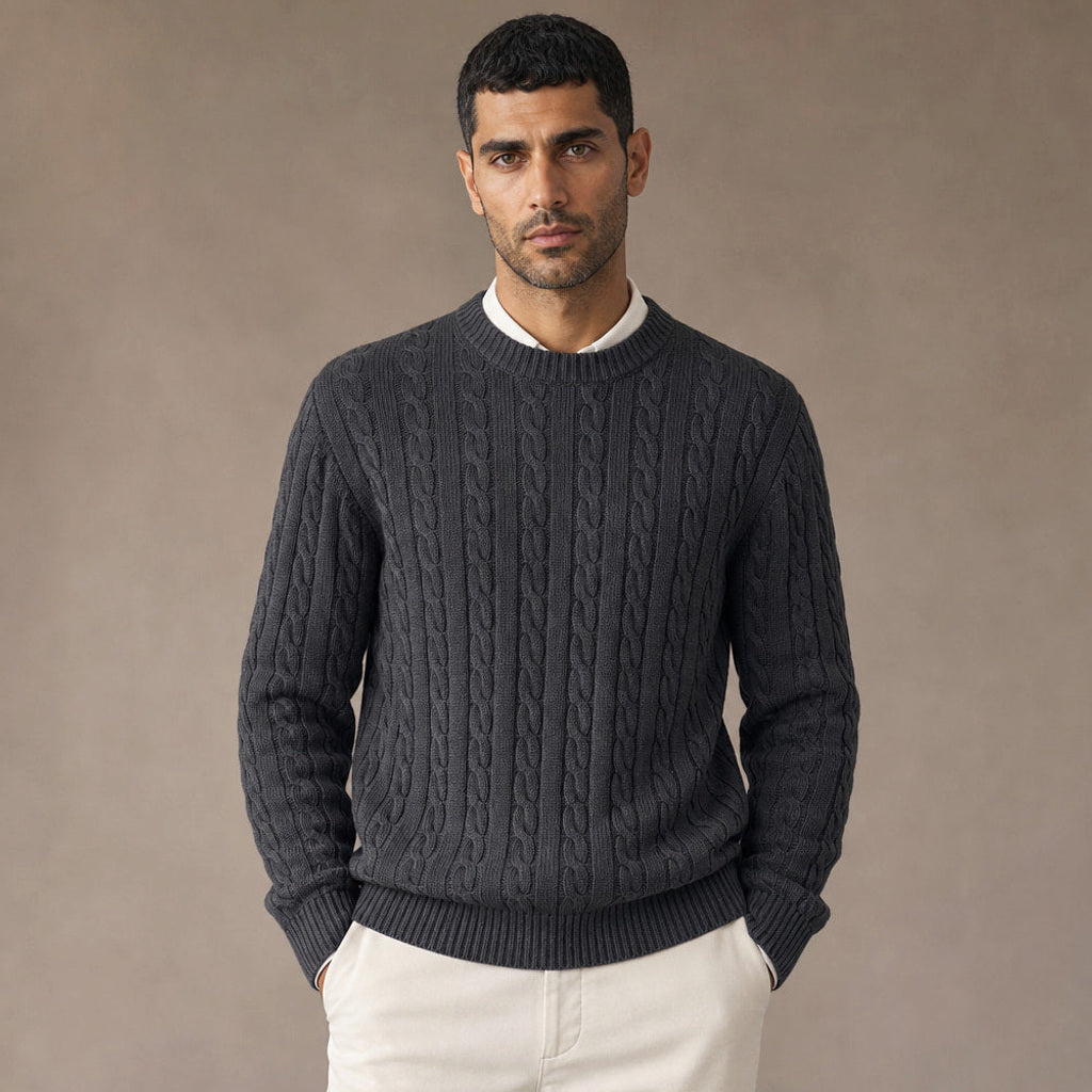Meino | Zopfstrickpullover Wollmischung 450 g in Dunkelgrau – Premium Editorial
