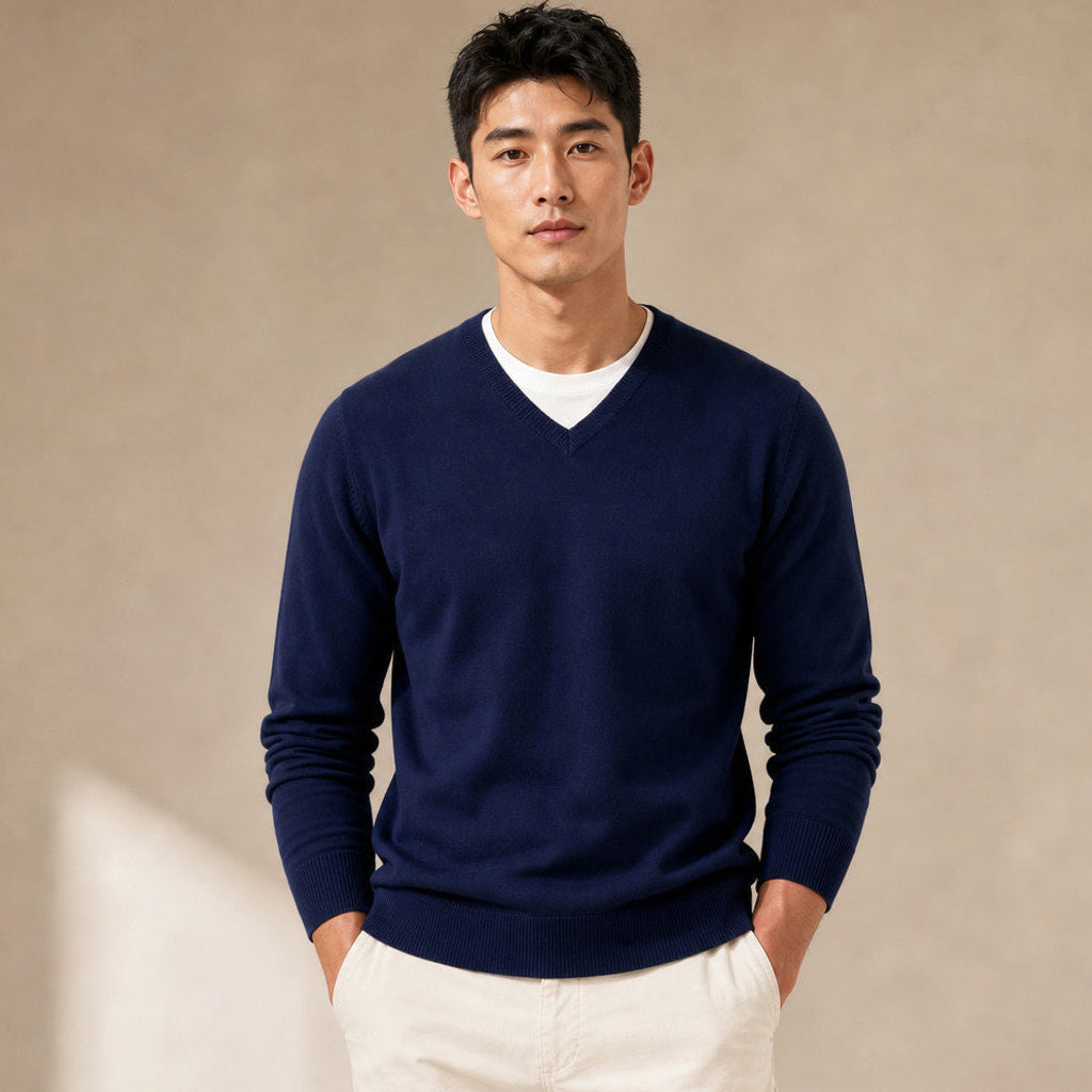 Norwin | Feinstrickpullover V-Ausschnitt Slim Fit in Navy – Premium Editorial