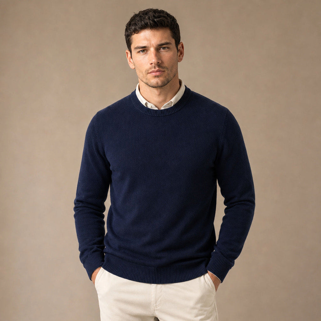 Steffen | Pullover Rundhals Feinstrick in Navy – Premium Editorial