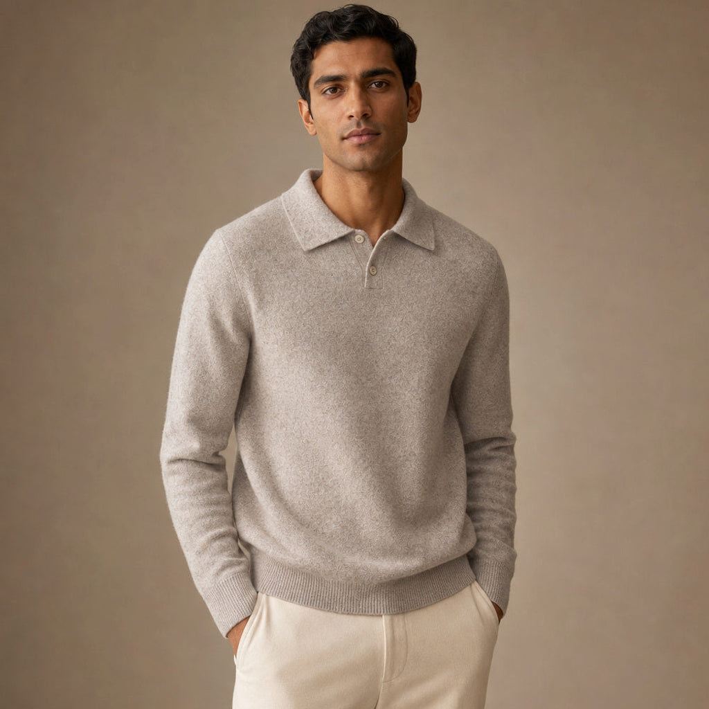 Thorsten | Strickpoloshirt gebürstet Haferbeige – Seitenansicht