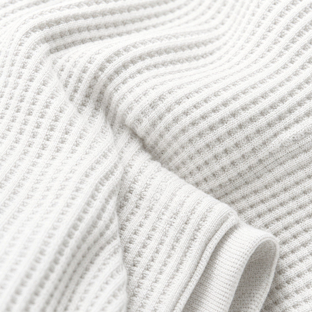 Torben | Waffelstrick-Shirt Langarm Weiß – Stoff- und Detailaufnahme