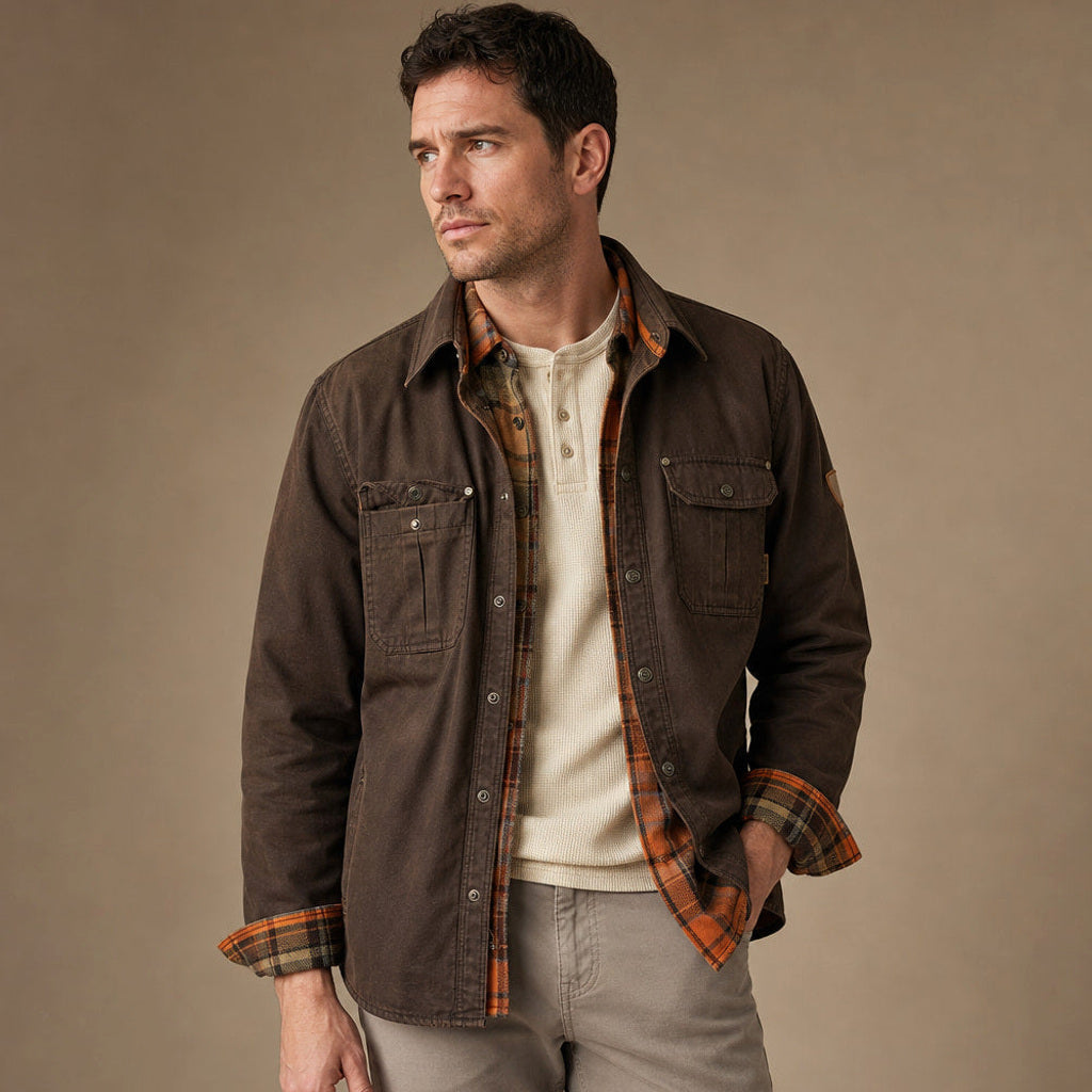 Torwald | Wachsjacke Regular Fit Dunkelbraun – Seitenansicht