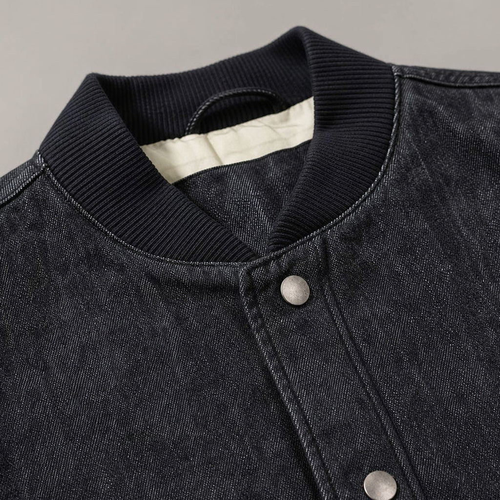 Velkan | Bomberjacke Raw Denim Indigo – Stoff- und Detailaufnahme