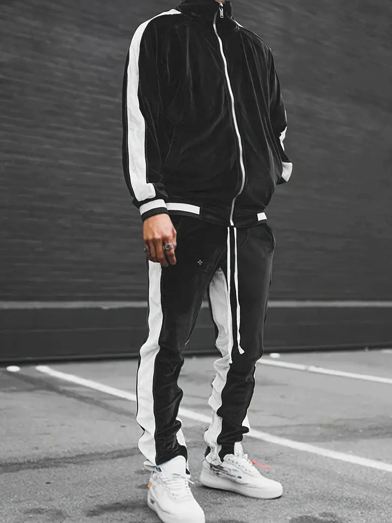 Voss | Samt-Trainingsanzug Relaxed Fit – Produktfoto