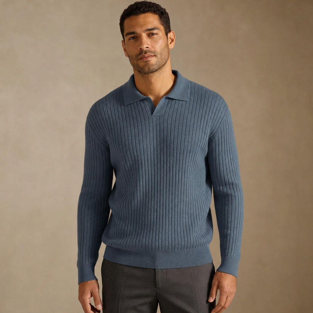 Poloshirt aus Rippstrick in Gletscherblau mit angestricktem Kragen