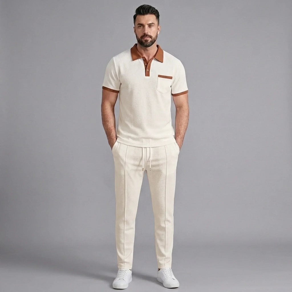 Zweiteiliges Waffelstrick-Set in Khaki mit Polokragen und Straight-Leg-Hose — Frontansicht